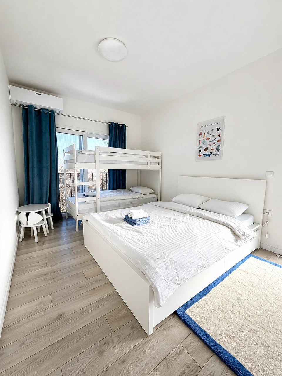 Family bedroom with bunk bed at Villa Julija